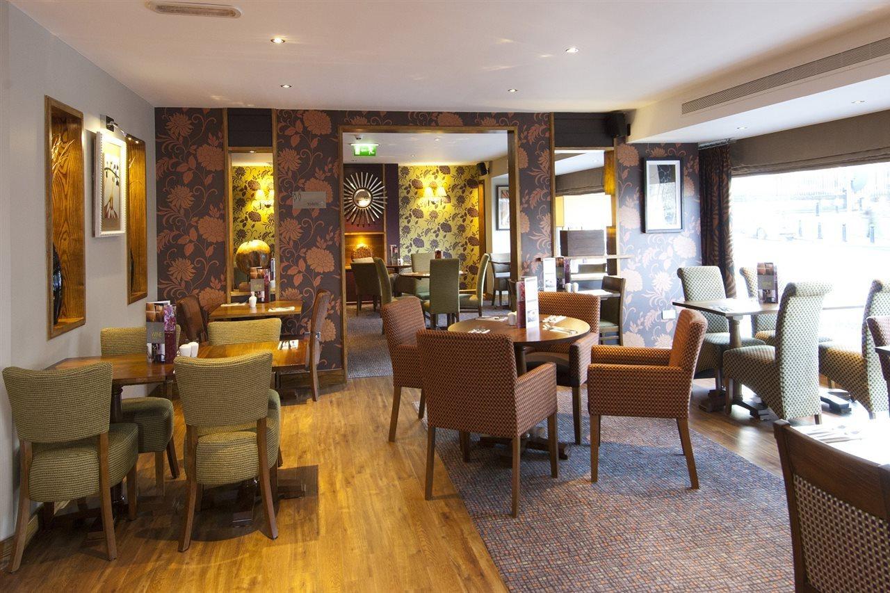 Premier Inn Bradford Central Buitenkant foto