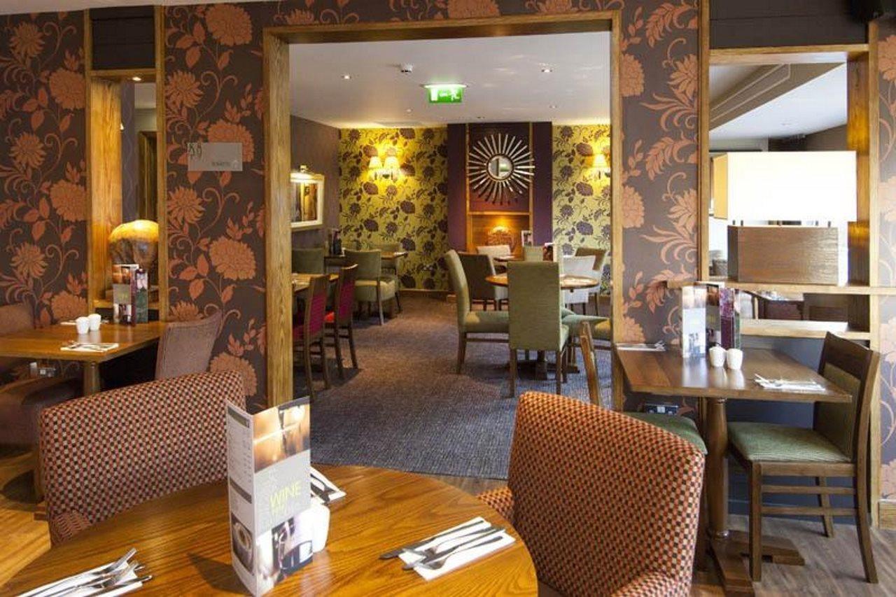 Premier Inn Bradford Central Buitenkant foto