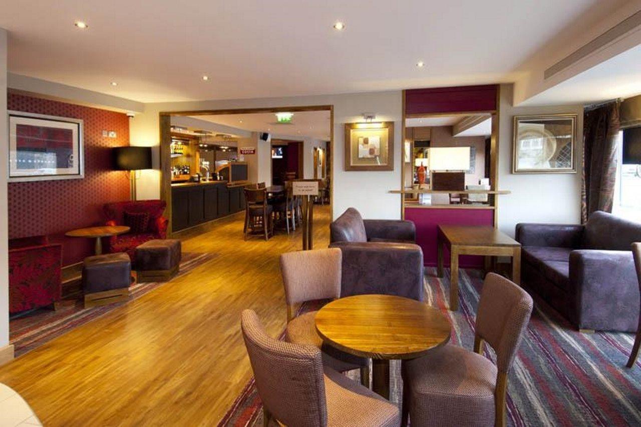 Premier Inn Bradford Central Buitenkant foto