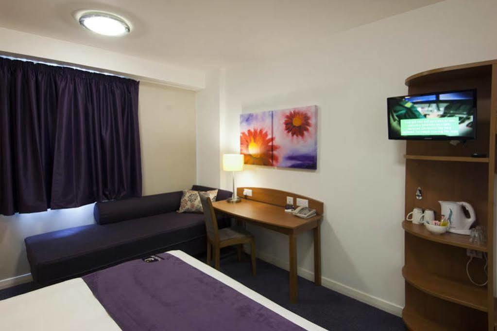 Premier Inn Bradford Central Buitenkant foto