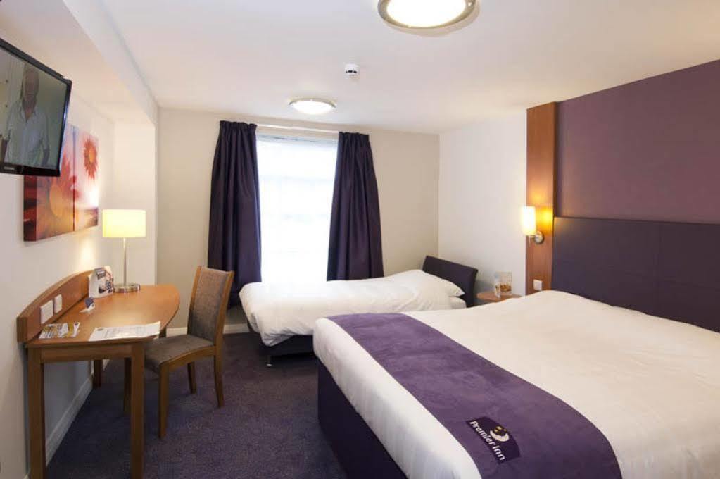 Premier Inn Bradford Central Buitenkant foto