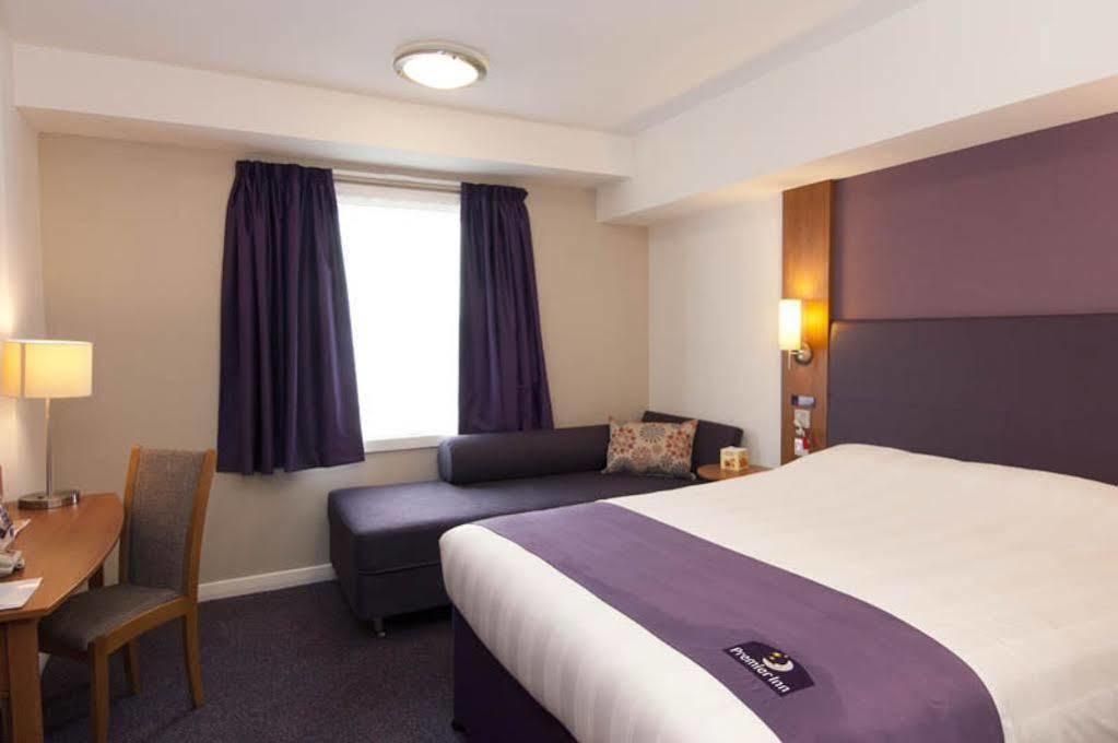 Premier Inn Bradford Central Buitenkant foto