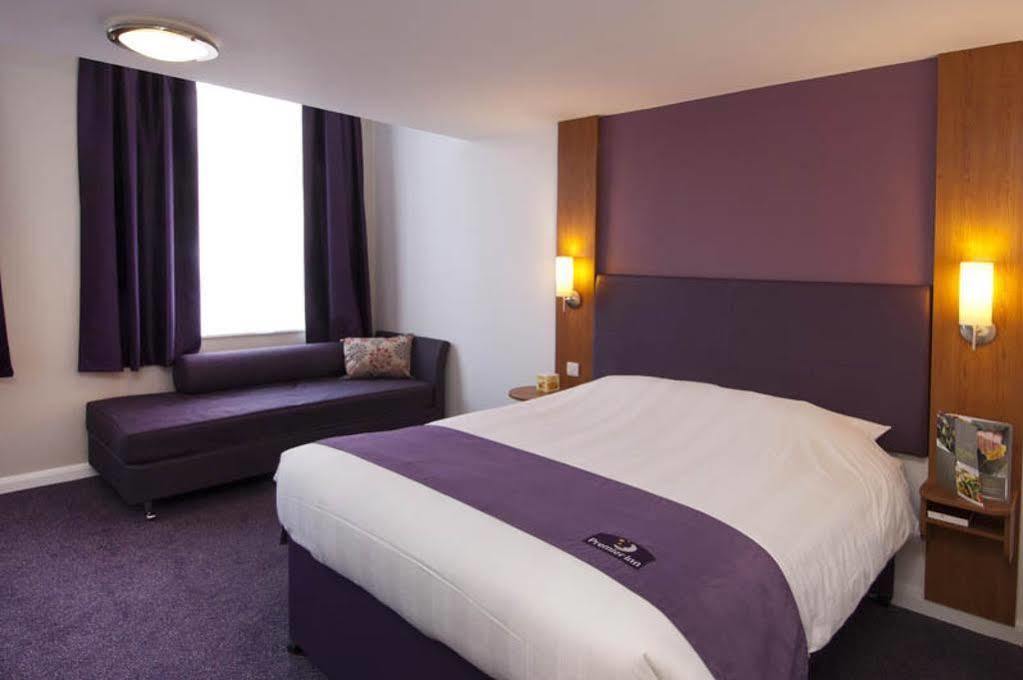 Premier Inn Bradford Central Buitenkant foto