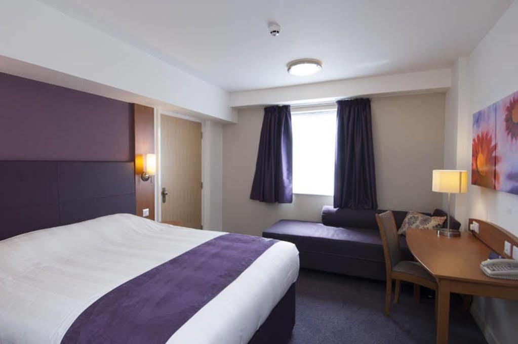 Premier Inn Bradford Central Buitenkant foto